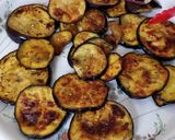 A picture of step 2 of Eggplant fry.