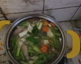Foto langkah ke 5 dari resep Sop Ayam Ala Pak Min Klaten (Bumbu Rajang).