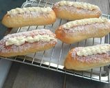 Foto langkah ke 9 dari resep Coconuts cream buns.