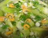 Hình bước làm 3 của món Canh mướp nấu tôm thịt và nấm
