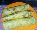 A picture of step 7 of Turmeric chapatis.