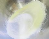 Foto langkah ke 3 dari resep Chiffon putih telur 12 butir.