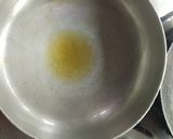 A picture of step 5 of Omelette Bread.