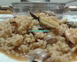 Foto del paso 1 de la receta Arroz con caracoles y moluscos