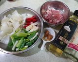蒜辣腐乳炒洋蔥片的食譜步驟1照片