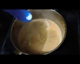 A picture of step 4 of Ginger cardamom milk tea.