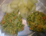 Foto del paso 4 de la receta: Hamburguesas de zapallitos (con zanahoria y cebolla)