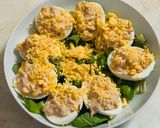 Foto del paso 1 de la receta: Huevos rellenos de toda la vida