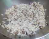 A picture of step 2 of Bhat Bhaja.