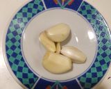 Foto del paso 1 de la receta: Lombarda con panceta y cebolla caramelizada, piñones, pasas Jolie