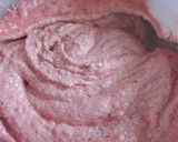 A picture of step 5 of Rose-Rasberry-SemolinaCake.