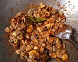 Foto langkah ke 3 dari resep Sambel Goreng Ati Kentang.