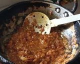 A picture of step 5 of Chettinad Scrambled Egg masala.