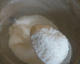 A picture of step 1 of Tea kadai kajada (Muttai Kose).