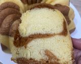 Foto langkah ke 4 dari resep Marble Cake Putih Telur Anti Gagal.