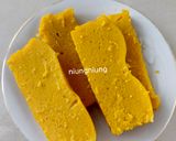 Foto langkah ke 7 dari resep Bolu Labu kuning Kukus.