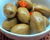 Hình bước làm 2 của món Quả trám/cà na ngâm đường phèn