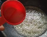 बाॅम्बे कराची ऑरेंज हलवा (bombay karachi orange halwa recipe in marathi) रेसिपी स्टेप 3 फोटो
