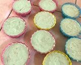 Foto langkah ke 5 dari resep Bolu Kukus Pandan Meises.