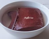 Hình bước làm 1 của món Huyết HEO xào giá hẹ