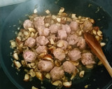 Foto del paso 3 de la receta: Tagliatella con butifarra y almendra