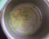 Hình bước làm 2 của món Soup măng tây nấm rơm cá lóc phile - ăn dặm