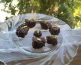 A picture of step 10 of Anjeer Choco Bites.