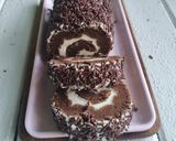Gambar langkah 4 resipi Swiss Roll Nutella.