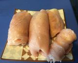 Foto del paso 2 de la receta Rollitos de pollo rellenos de jamón y queso 🧀