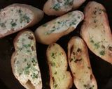Foto del paso 1 de la receta: Pan de ajo #2 (sin horno)