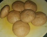 बेड़मी पूरी और आलू की सब्जी (Bedmi puri aur aloo ki sabzi recipe in Hindi) रेसिपी चरण 2 फोटो