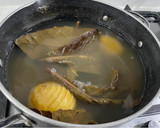 Foto del paso 4 de la receta: Infusión para aliviar la gripe y la tos