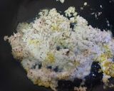 A picture of step 1 of Sesame Coconut Okra Fry or Til Narkol Bhindi.