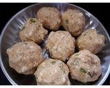 A picture of step 3 of Aloo Paneer Stuffed Kulcha.