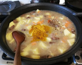 Foto del paso 7 de la receta: Guiso de mollejas con patatas al curry