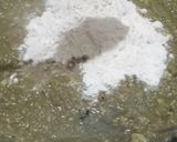 صورة لخطوة 2 من وصفة مقرونة بالصلصة البيضاء 😋