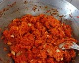 A picture of step 4 of Gajar halwa.