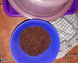 Foto langkah ke 4 dari resep Roti Goreng Isi Sosis dan Seres.