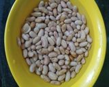 A picture of step 1 of Dal Makhni.