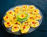 A picture of step 5 of Mini Rava Uttapum.