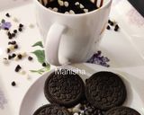 A picture of step 6 of Oreo Biscuits Mug Cake.