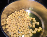 Foto del paso 3 de la receta: Garbanzos con espinacas