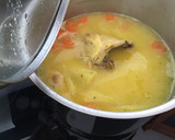 Foto del paso 4 de la receta: Sopa de pollo