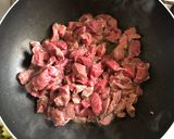 Foto del paso 4 de la receta: Carne al wok con verduras, salsa de soya y algas chinas