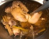 A picture of step 4 of Bún bò giò heo.