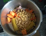 Foto del paso 3 de la receta: Puchero canario en olla rápida
