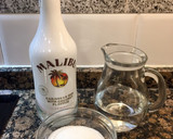 Foto del paso 14 de la receta Bizcocho de leche de coco y Maizena con almíbar de licor de coco