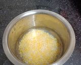 A picture of step 2 of Ven Pongal / Khara Bhat.