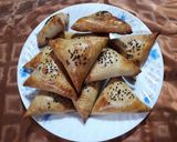 A picture of step 7 of Ozbek Samosas.