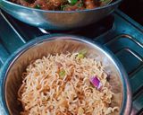 A picture of step 6 of Garlic Maggi noodles and dry potato manchurian.